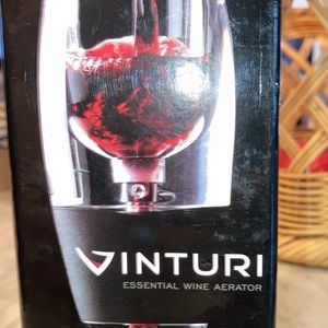 Wine aerator